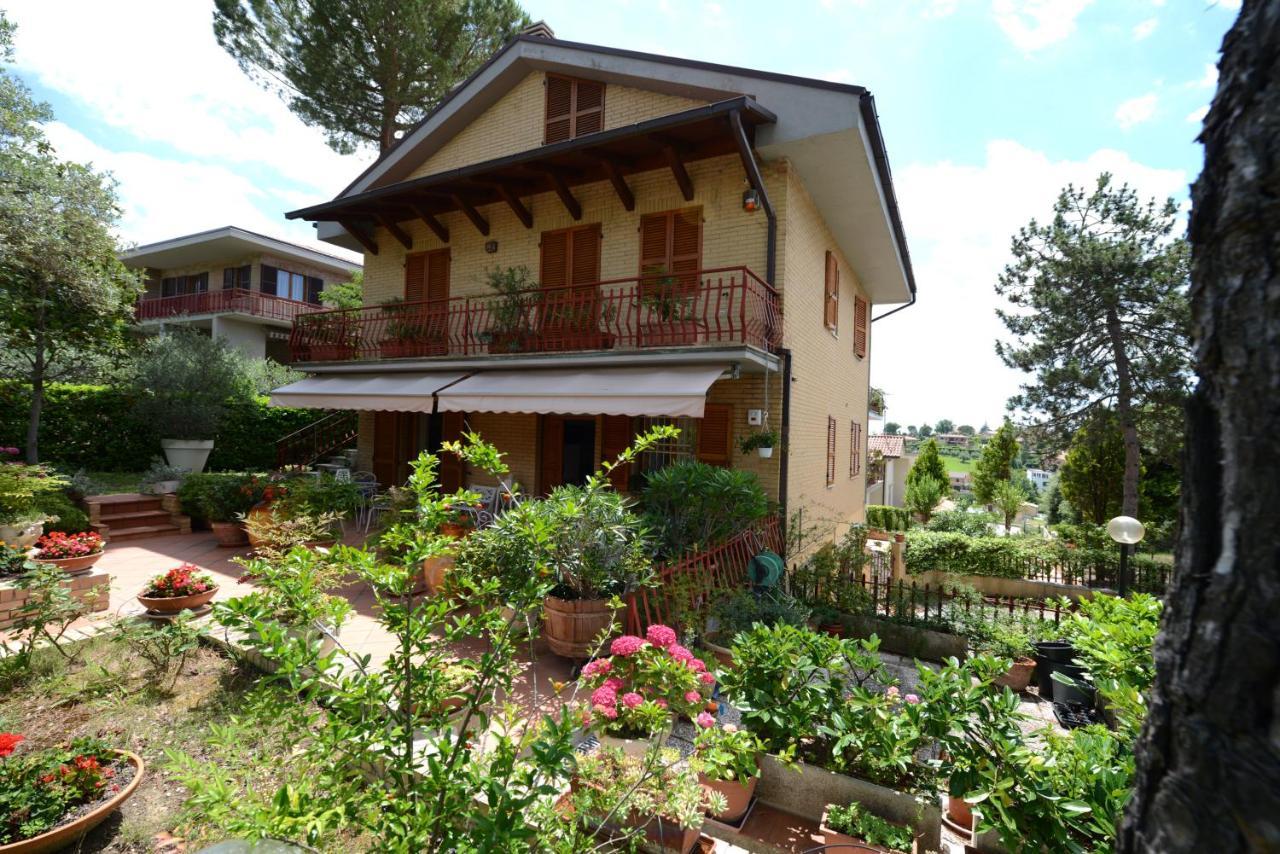 B&B Casa Cettina Macerata Extérieur photo